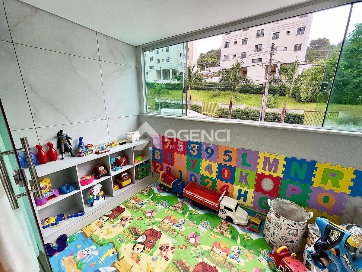 Apartamento, Cabral, 2 Quartos, 0 Vaga, 1 Suíte