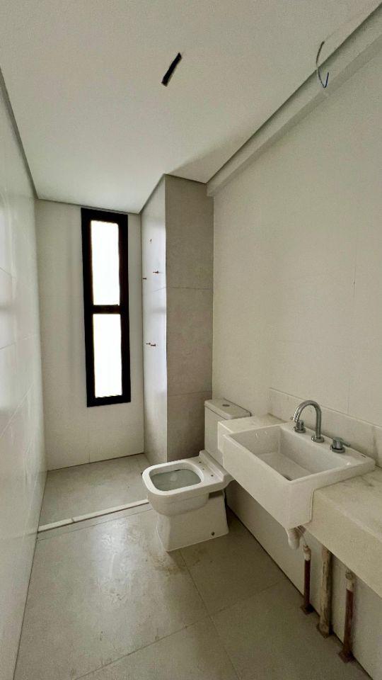 Apartamento, Funcionários, 2 Quartos, 2 Vagas, 1 Suíte