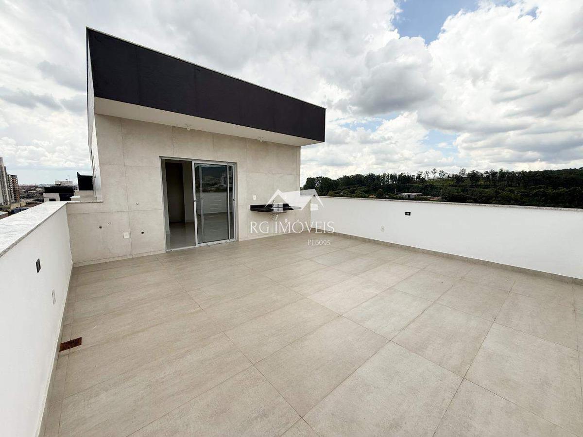 Cobertura, Barreiro, 3 Quartos, 2 Vagas, 1 Suíte