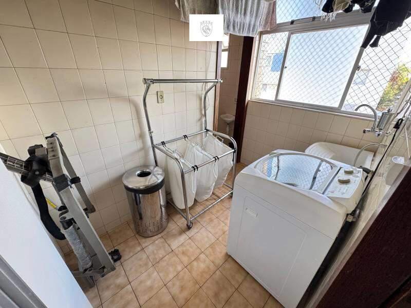 Apartamento, Sagrada Família, 3 Quartos, 1 Vaga, 1 Suíte
