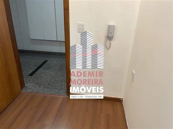 Sala, Santa Efigênia