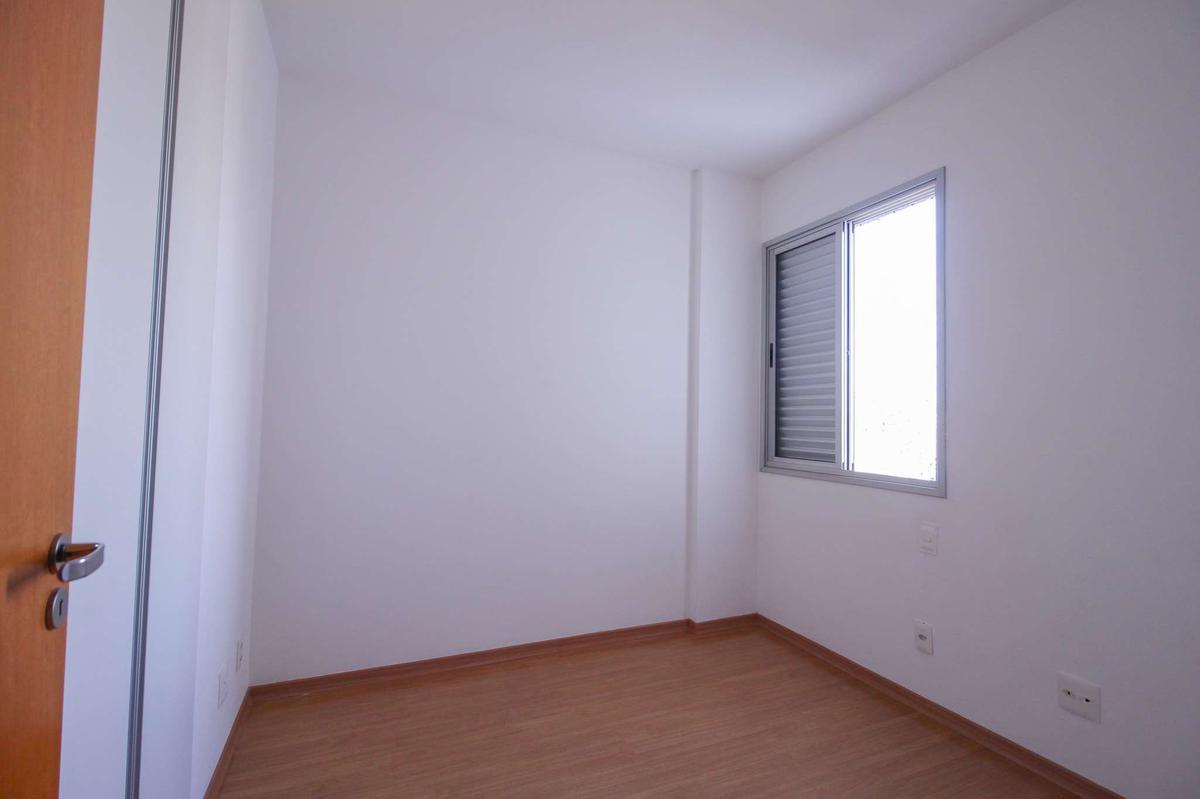 Apartamento, Serra, 2 Quartos, 2 Vagas, 1 Suíte