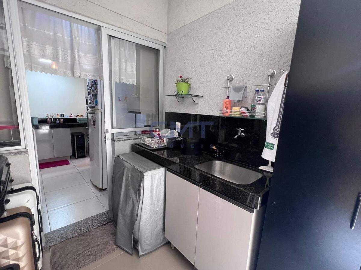 Apartamento, Serra, 2 Quartos, 2 Vagas, 2 Suítes