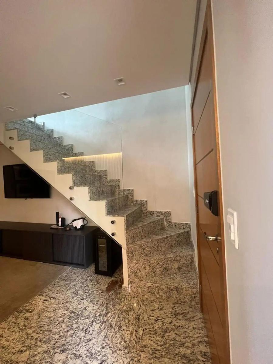 Cobertura, Cruzeiro, 2 Quartos, 2 Vagas, 2 Suítes