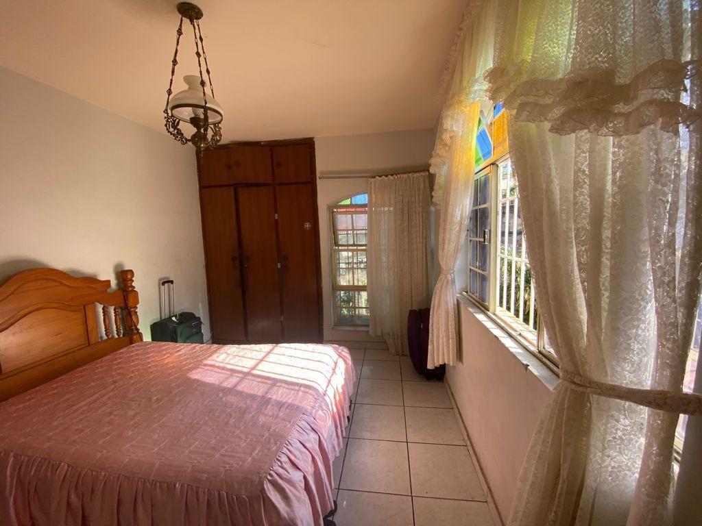 Casa, Sagrada Família, 3 Quartos, 5 Vagas, 1 Suíte