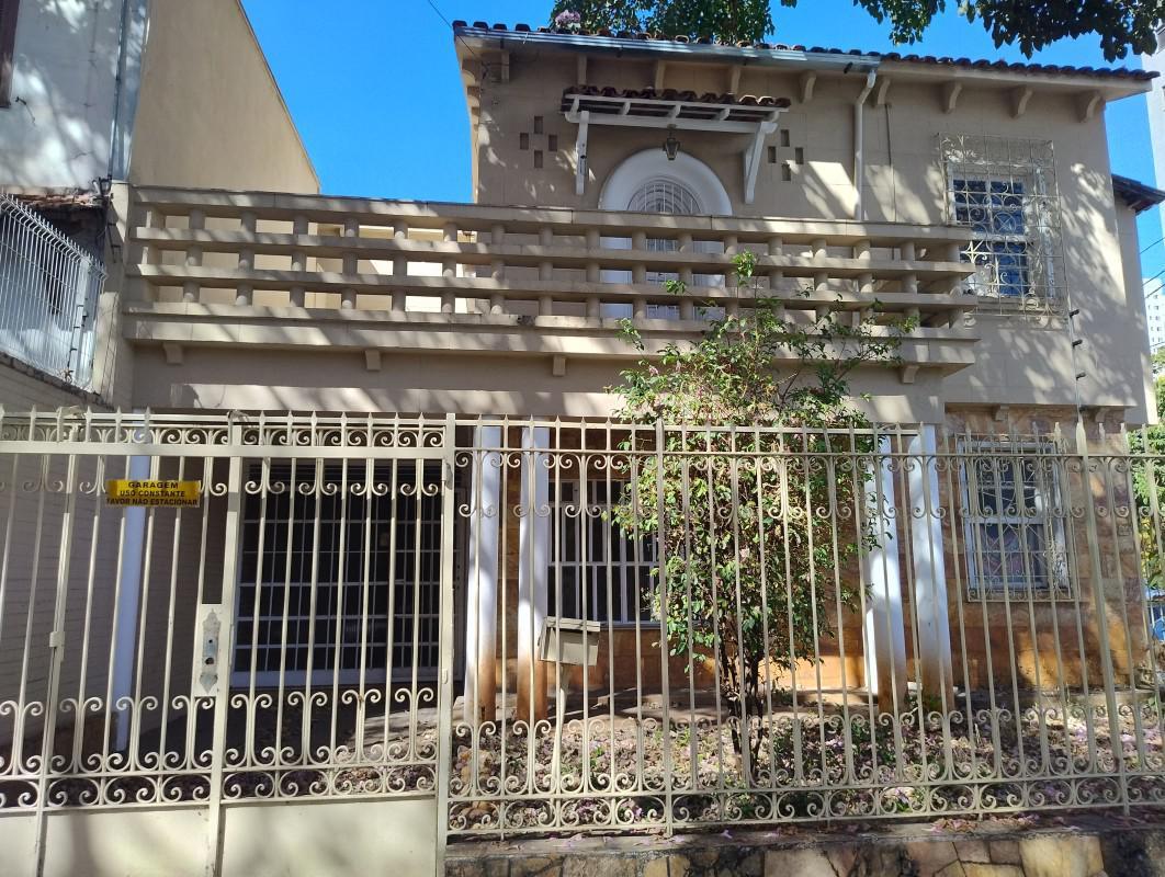 Casa, Santa Efigênia, 5 Quartos, 2 Vagas