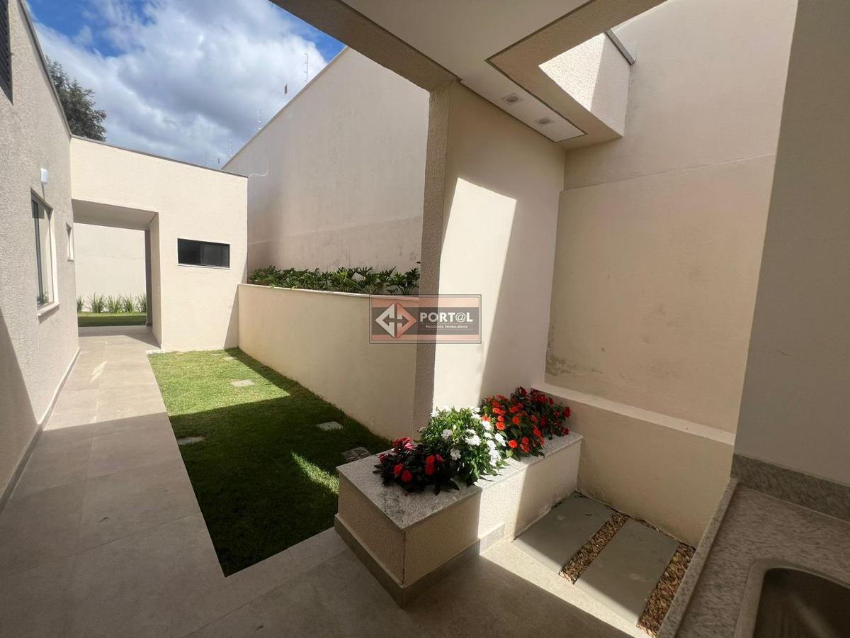 Casa, Palmital, 3 Quartos, 2 Vagas, 1 Suíte