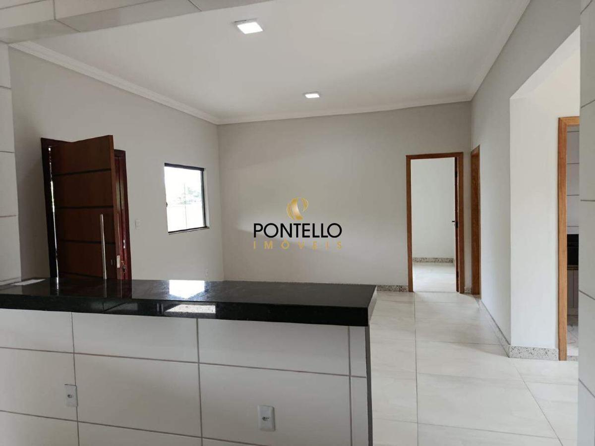 Casa, Manoa, 3 Quartos, 3 Vagas, 1 Suíte