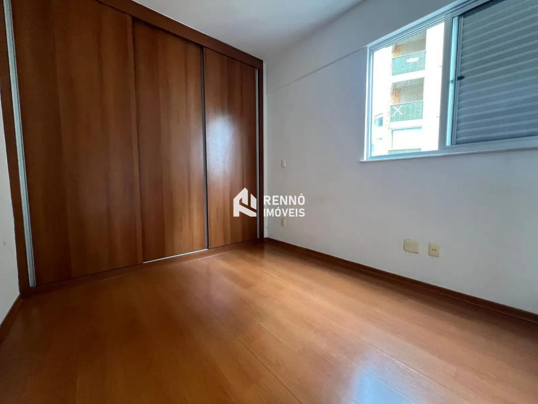 Apartamento, Estoril, 3 Quartos, 1 Vaga, 1 Suíte