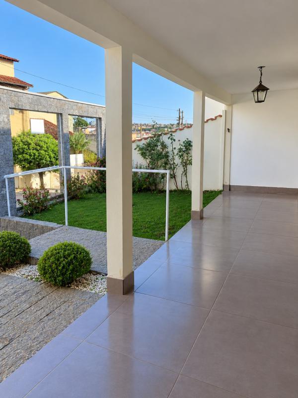 Casa, Jardim Colonial, 0 Quarto, 0 Vaga