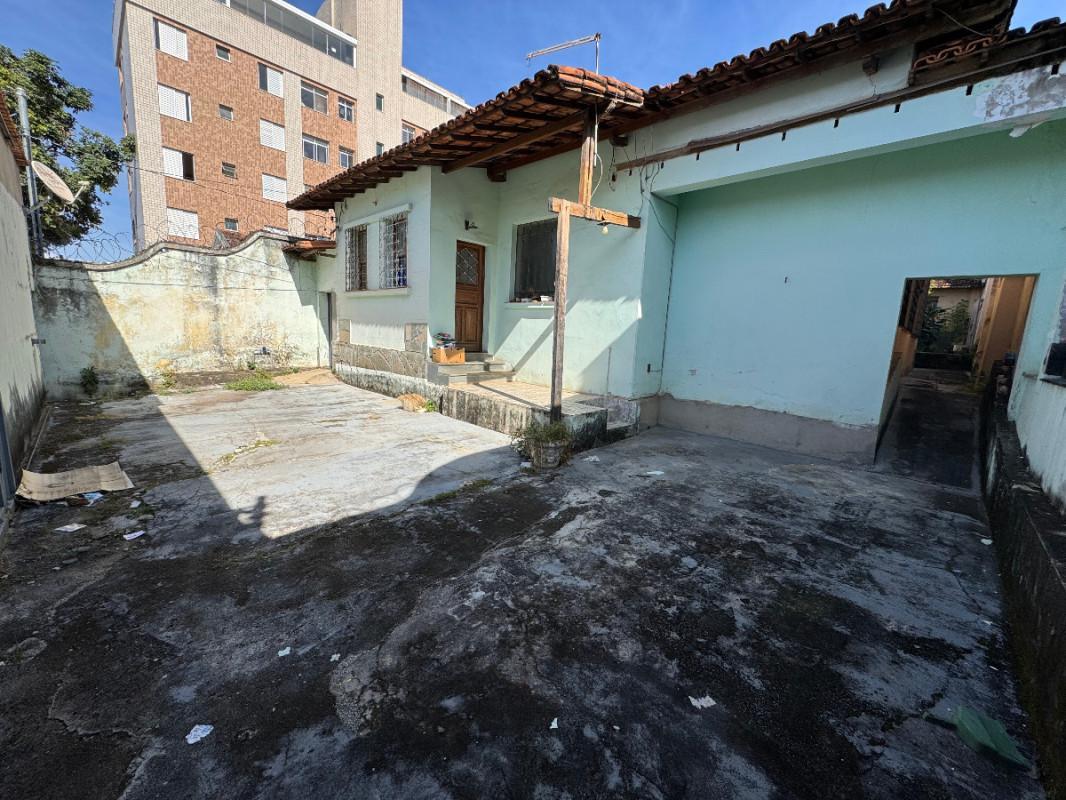 Casa, Sagrada Família, 3 Quartos, 3 Vagas, 1 Suíte