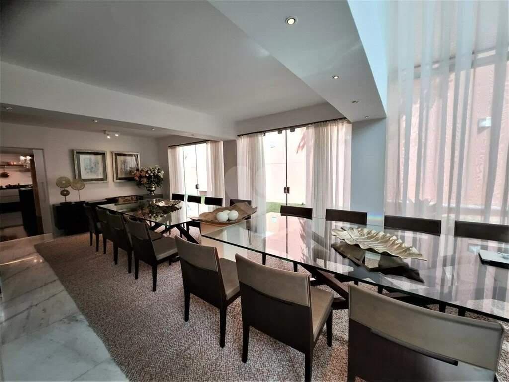Casa, Comiteco, 5 Quartos, 4 Vagas, 3 Suítes