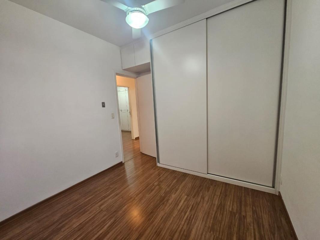 Apartamento, Estoril, 3 Quartos, 1 Vaga, 1 Suíte