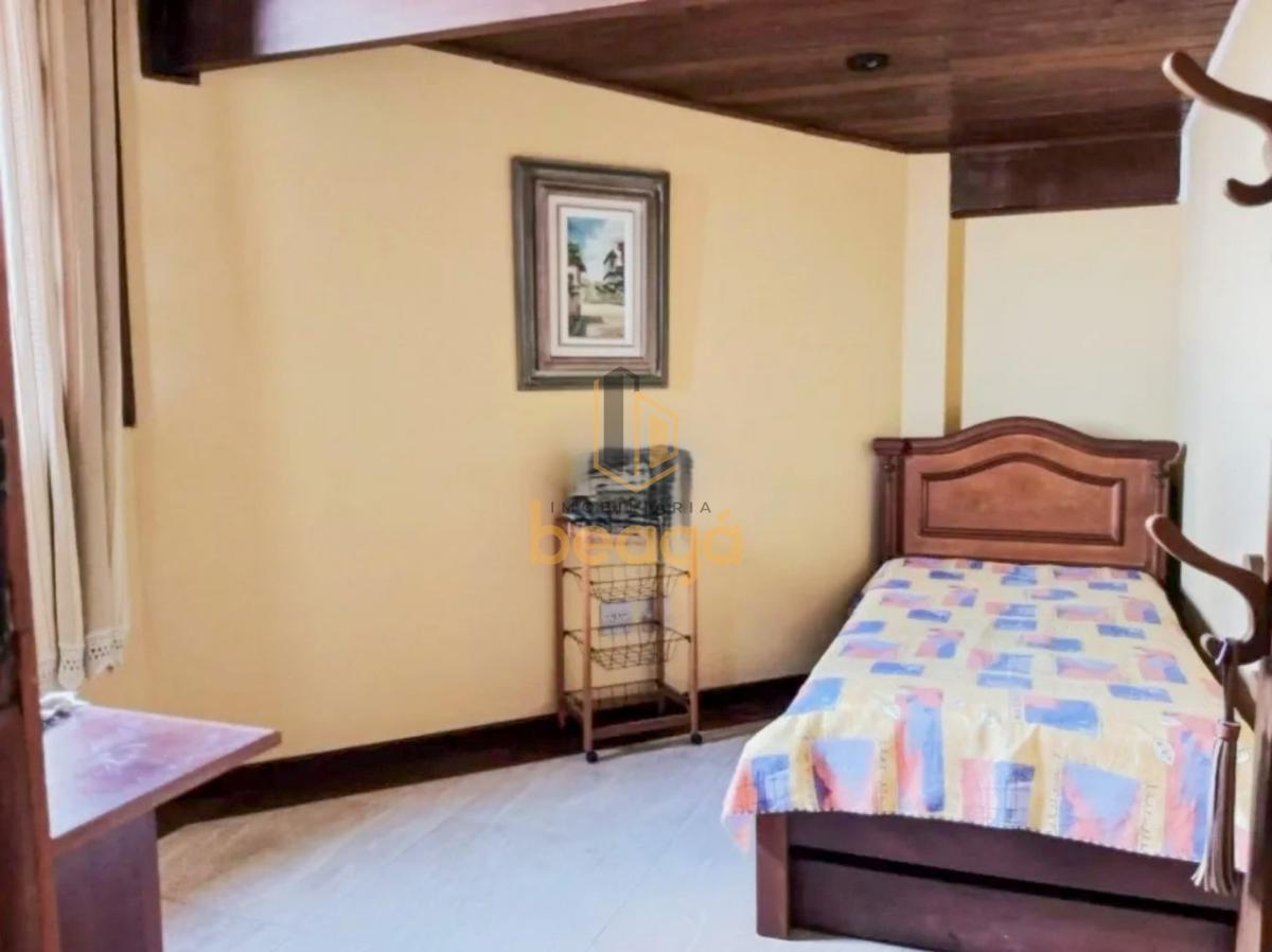 Casa, Alto dos Pinheiros, 4 Quartos, 4 Vagas, 1 Suíte