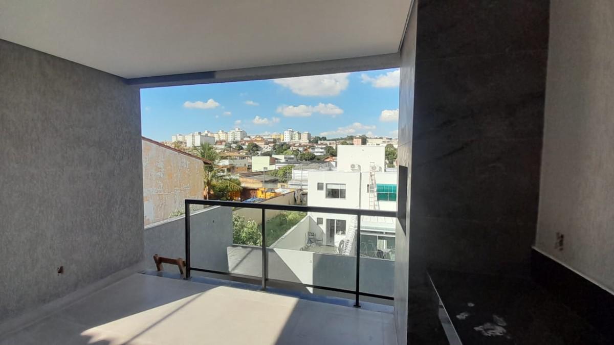 Casa, Parque Maracanã, 3 Quartos, 2 Vagas, 1 Suíte