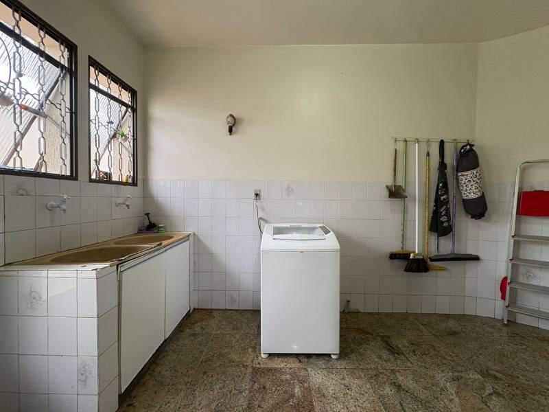 Casa, Dona Clara, 3 Quartos, 4 Vagas, 1 Suíte