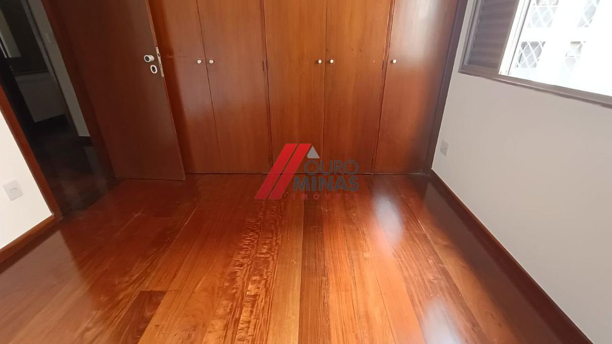 Apartamento, Funcionários, 4 Quartos, 3 Vagas, 1 Suíte