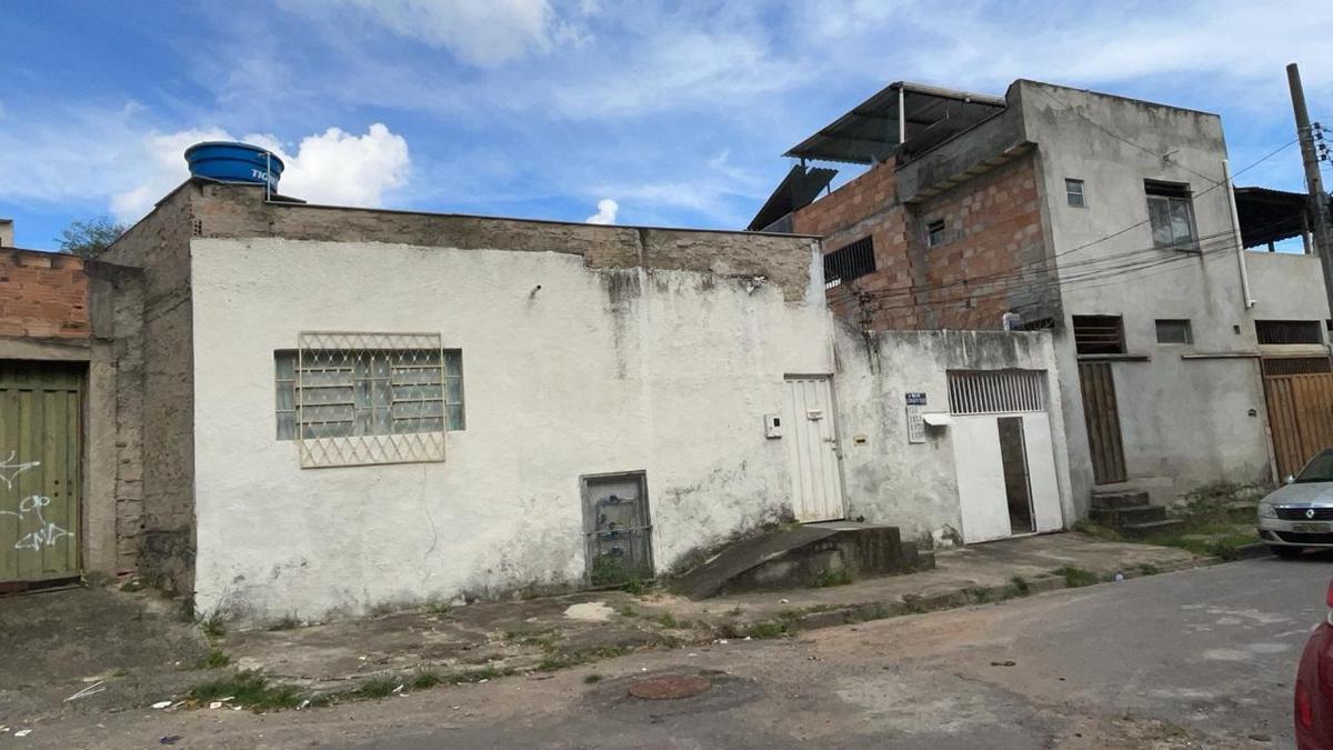 Casa, Eymard, 3 Quartos, 10 Vagas