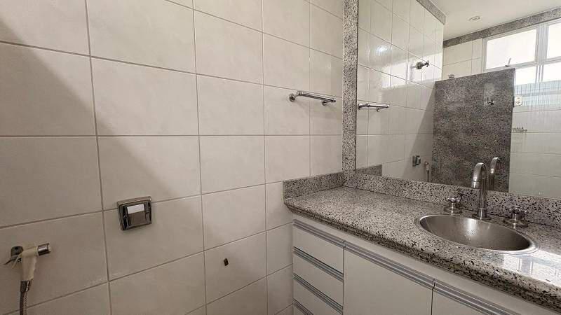 Casa, Vila Paris, 4 Quartos, 4 Vagas, 2 Suítes