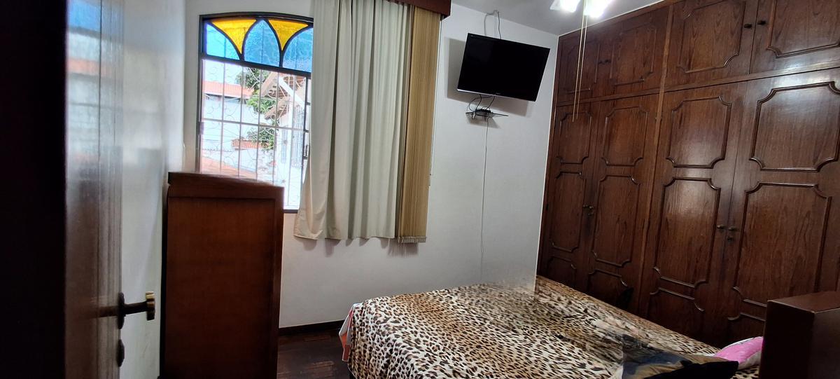 Casa, Floresta, 5 Quartos, 3 Vagas, 1 Suíte