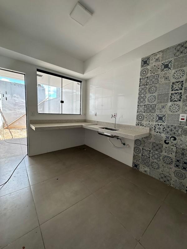 Casa, Jardim Casa Branca, 3 Quartos, 2 Vagas, 1 Suíte