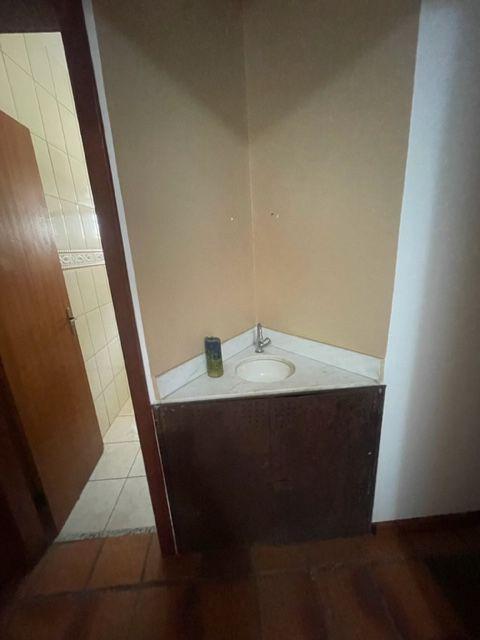 Casa, Centro, 3 Quartos, 2 Vagas, 1 Suíte