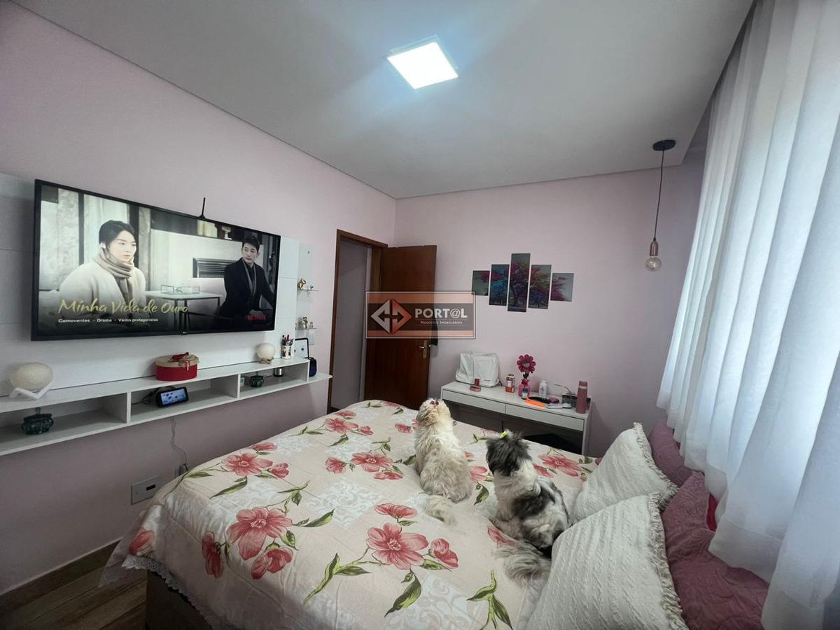 Casa, Boa Vista, 3 Quartos, 2 Vagas, 1 Suíte