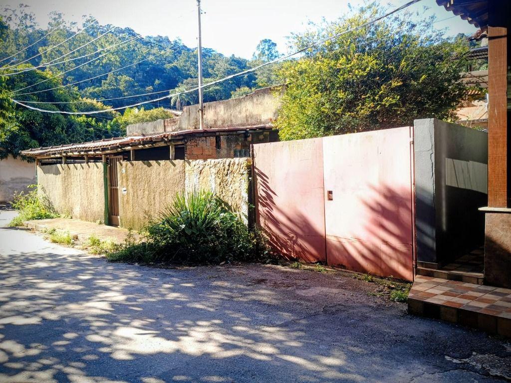 Casa, Pompeu, 3 Quartos, 1 Vaga, 1 Suíte