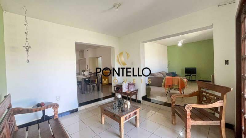 Casa, Nova Granada, 3 Quartos, 2 Vagas, 1 Suíte