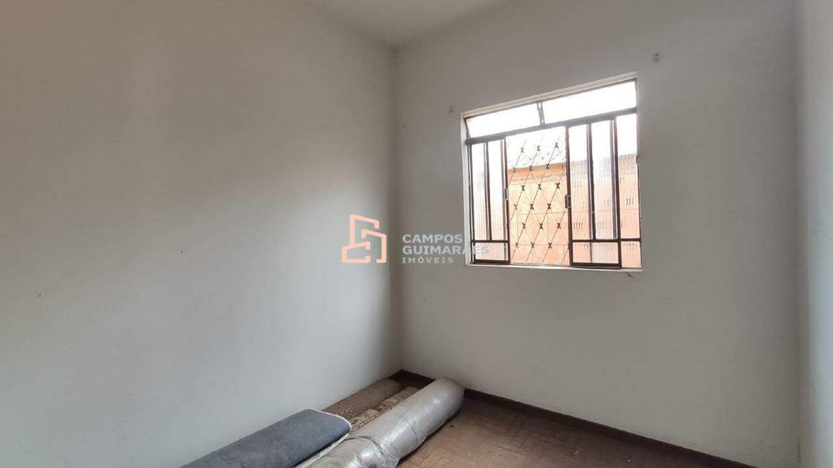 Casa, Coqueiros, 6 Quartos, 2 Vagas, 2 Suítes