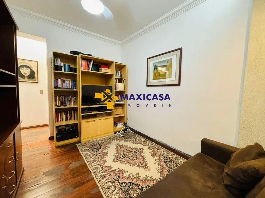 Casa, São José, 3 Quartos, 5 Vagas, 1 Suíte