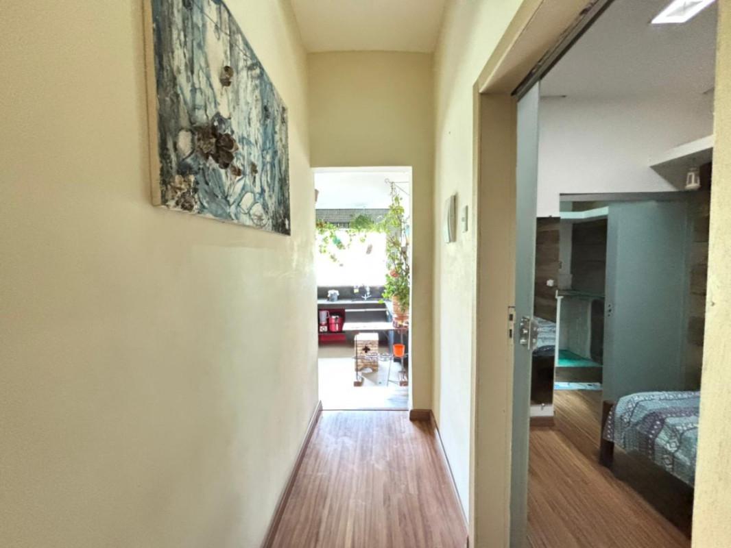 Casa, Cachoeirinha, 3 Quartos, 1 Vaga, 1 Suíte
