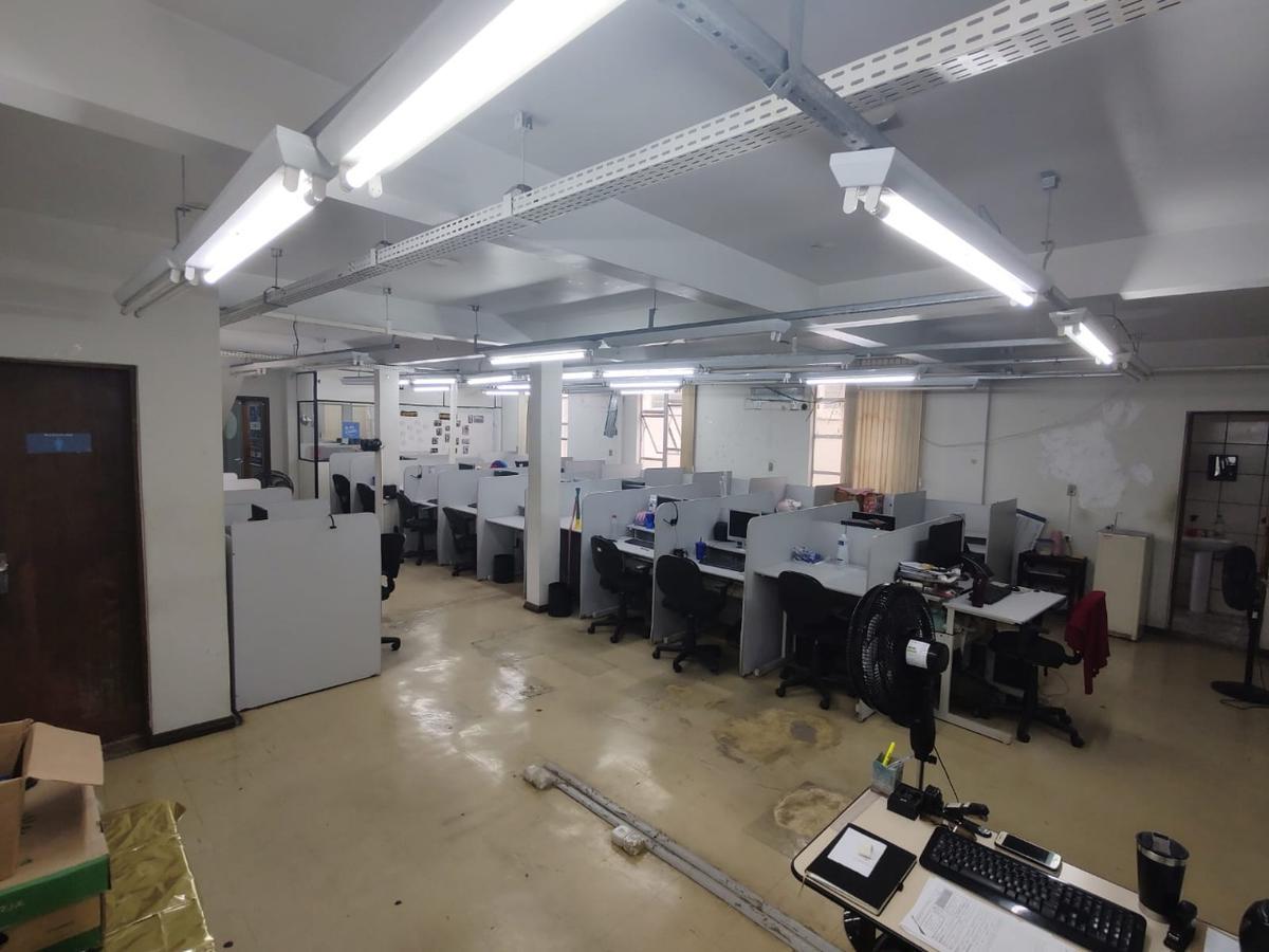 Prédio, Barro Preto, 0 Quarto, 2 Vagas