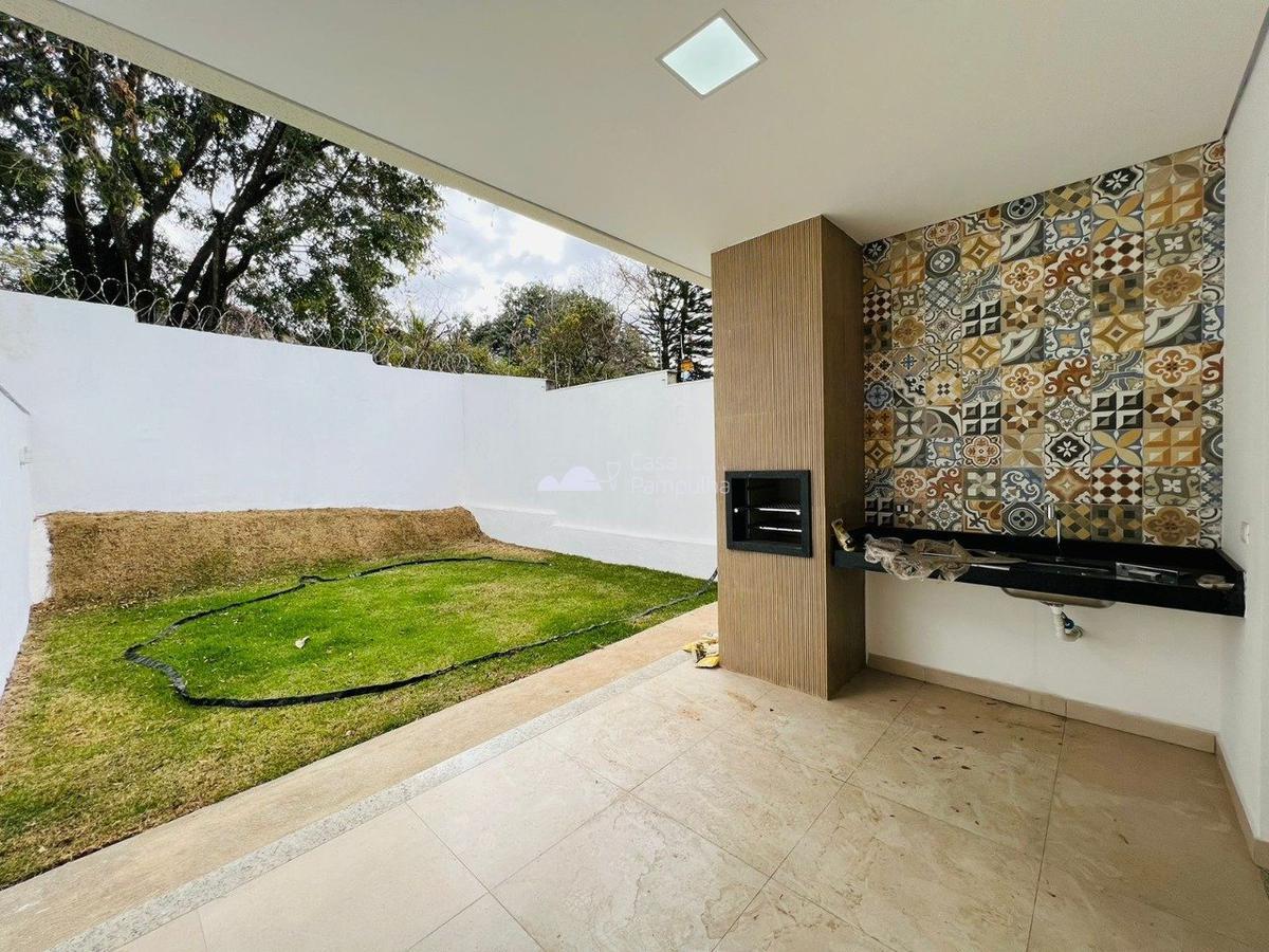 Casa, Názia II, 3 Quartos, 4 Vagas, 1 Suíte