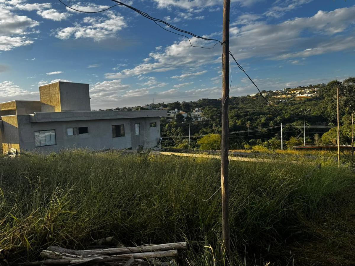 Lote, Francisco Pereira, 0 Quarto, 0 Vaga