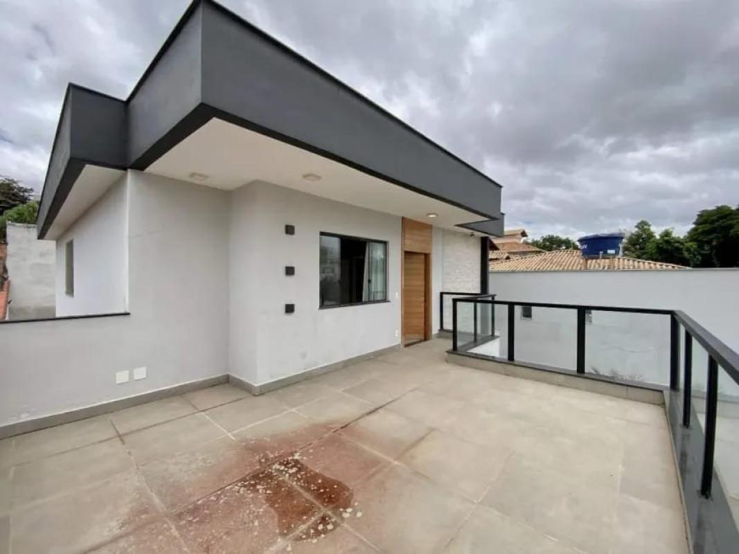 Casa, Planalto, 3 Quartos, 4 Vagas, 3 Suítes