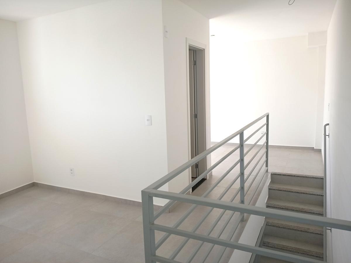 Cobertura, Buritis, 2 Quartos, 2 Vagas, 1 Suíte