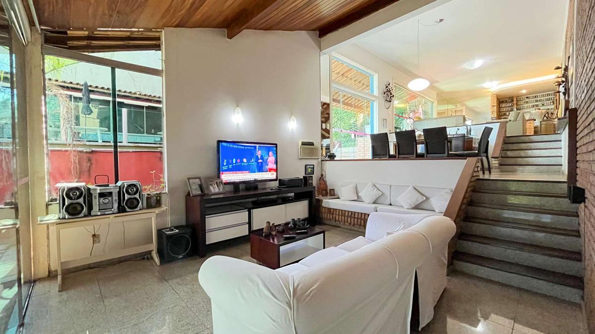 Casa, Santa Lúcia, 5 Quartos, 5 Vagas, 2 Suítes