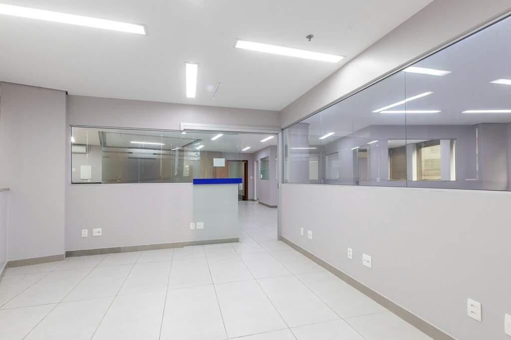 Sala, Vila da Serra, 0 Quarto, 9 Vagas