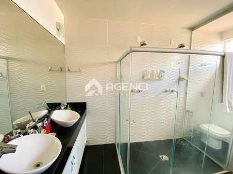 Casa, Trevo, 5 Quartos, 0 Vaga, 2 Suítes