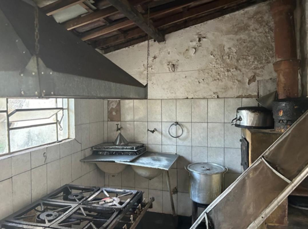 Casa, Nova Granada, 5 Quartos, 3 Vagas, 1 Suíte
