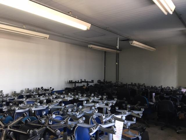 Prédio, Caiçaras, 0 Quarto, 0 Vaga