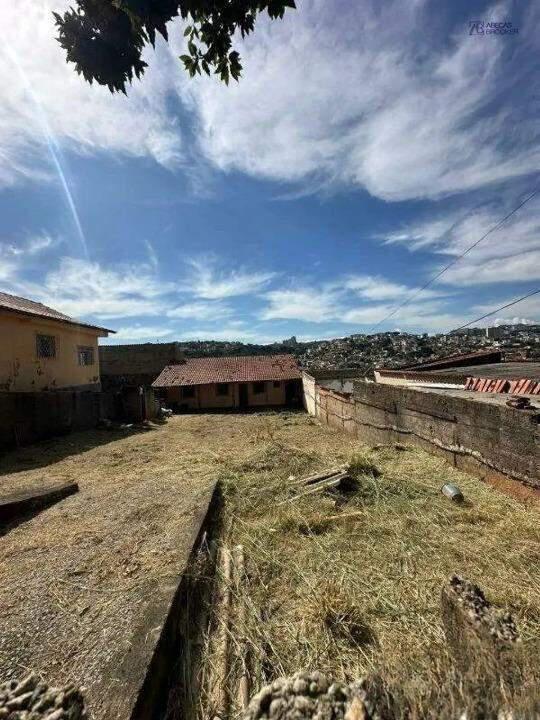 Casa, Marajó, 2 Quartos, 5 Vagas