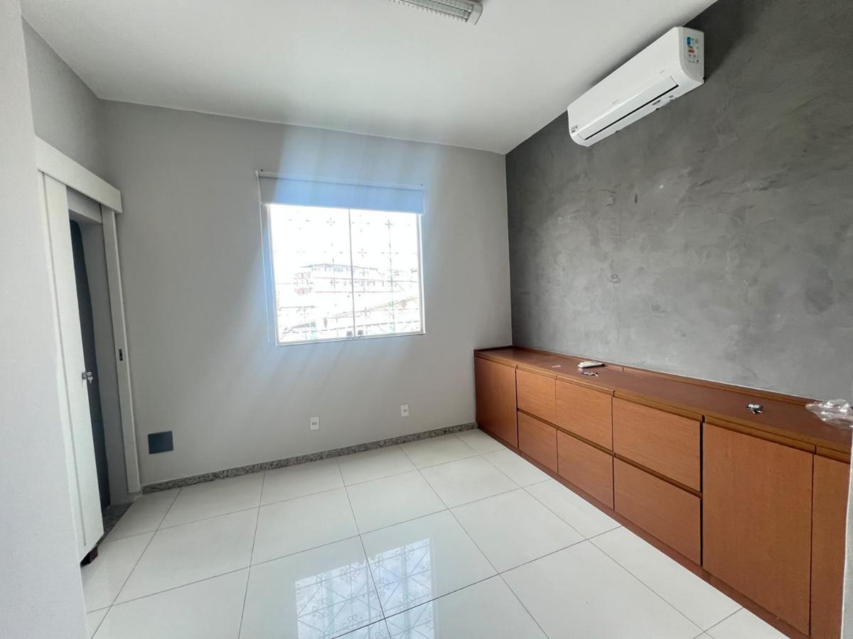Casa Comercial, Nova Suíssa, 0 Quarto, 0 Vaga