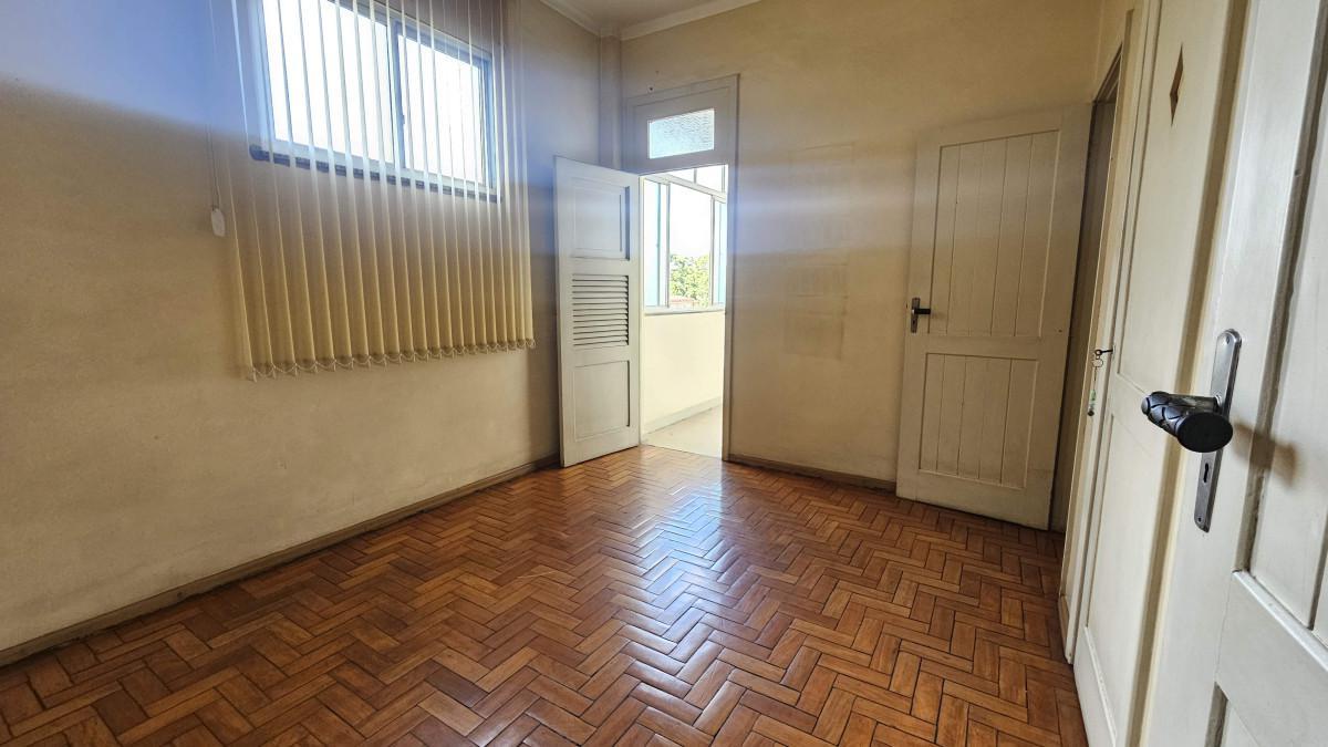 Apartamento, São Cristóvão, 2 Quartos, 1 Vaga