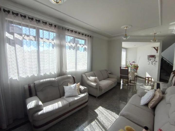 Cobertura, Minas Brasil, 4 Quartos, 0 Vaga, 2 Suítes