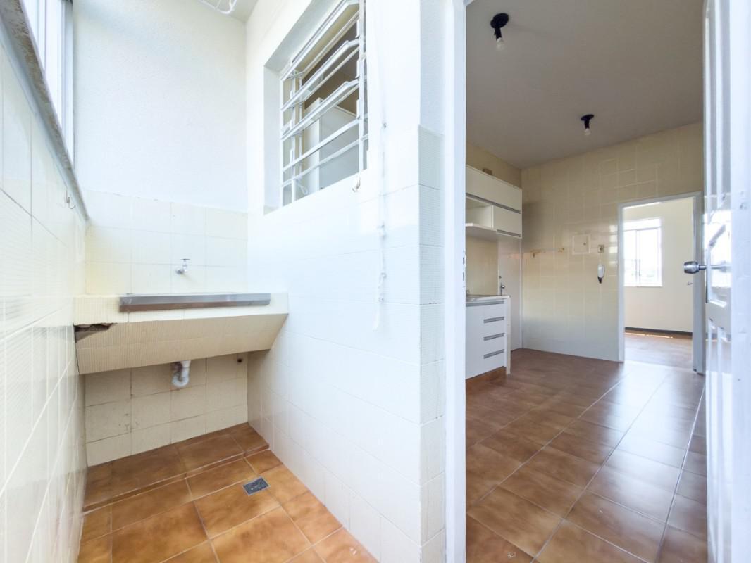 Apartamento, Floresta, 2 Quartos, 1 Vaga