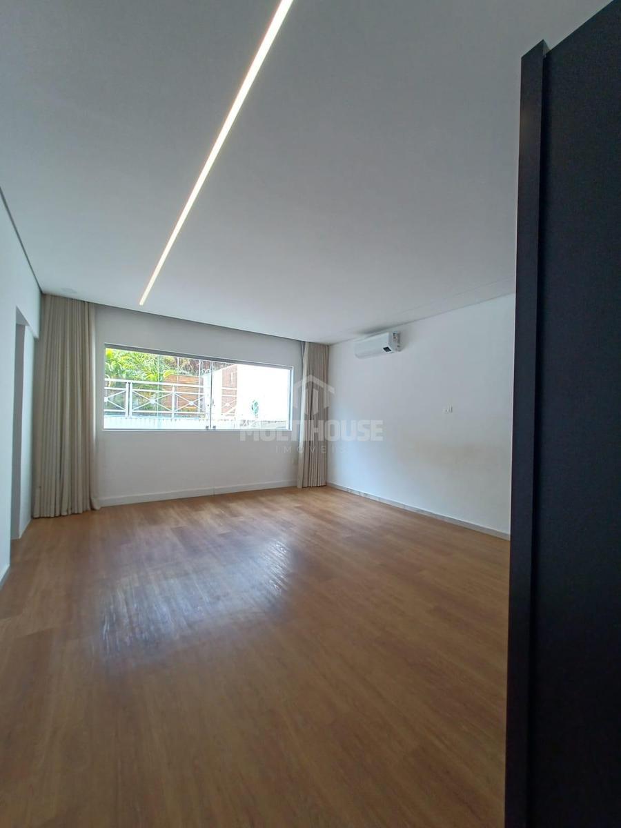 Casa, Paquetá, 4 Quartos, 4 Vagas, 2 Suítes