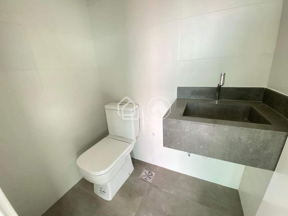 Cobertura, Minas Brasil, 2 Quartos, 2 Vagas, 1 Suíte