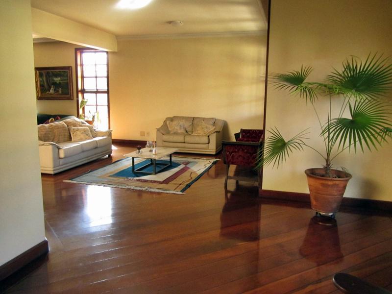 Casa, Caiçaras, 3 Quartos, 4 Vagas, 1 Suíte